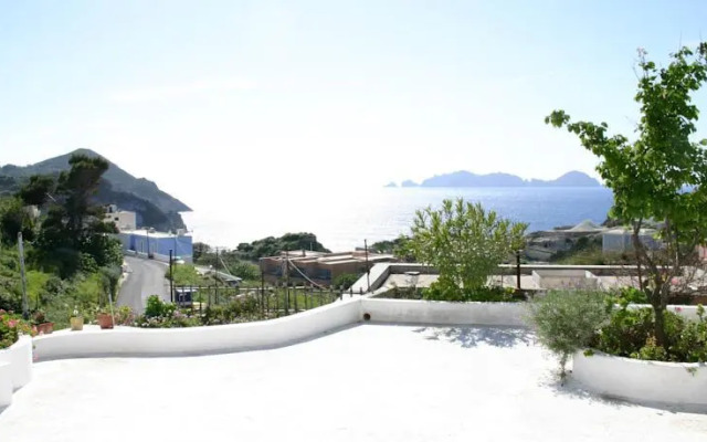 Casadelpino Residence La Piana