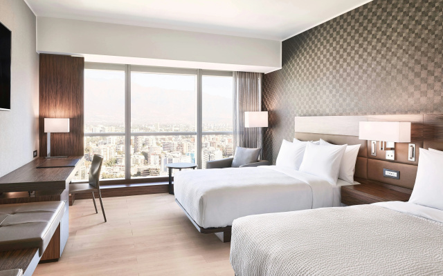 AC Hotel by Marriott® Santiago Cenco Costanera