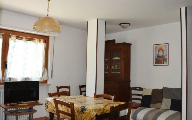 Serene Chalet in Antey-Saint-André near Ski Area