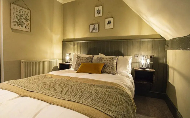 Kings Arms Hotel
