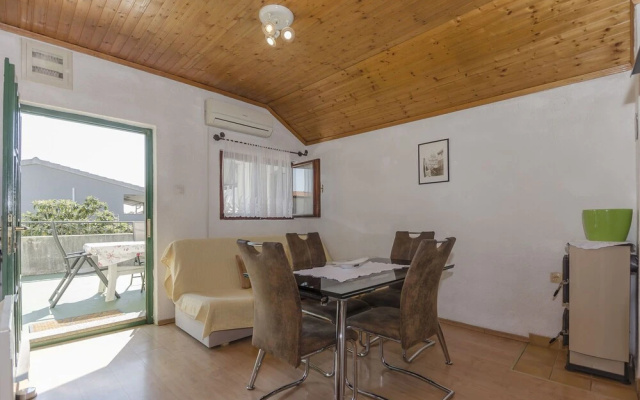 Apartments Romic