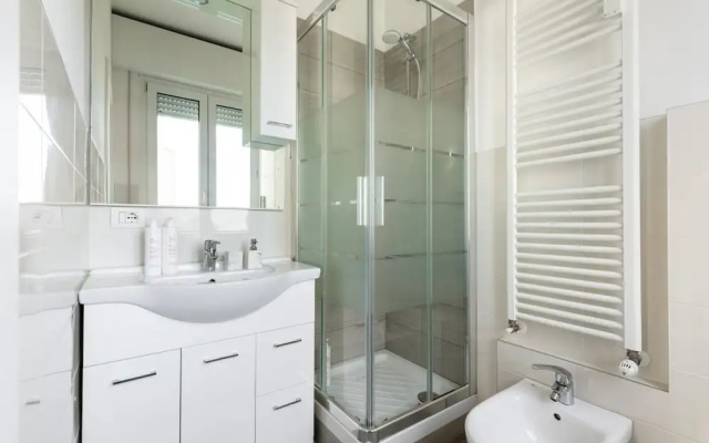 Charming Mazzini Apartment by Wonderful Italy
