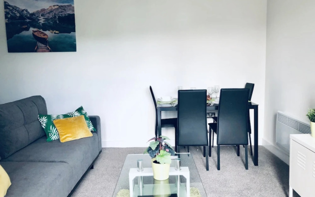 Snapos Luxury Serviced Apartments – Shield House
