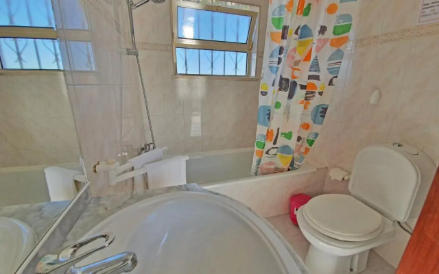 Villa Chiquito Albufeira - Private Pool&Parking - Bbq&Ac&Wi-Fi