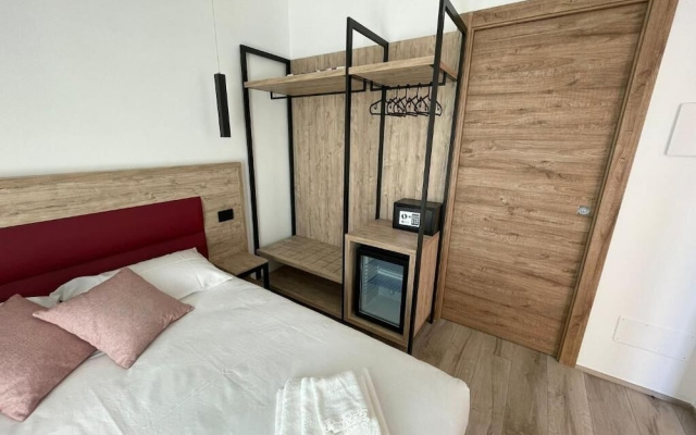 Bari Airport Rooms
