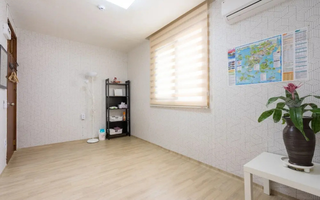 Yours Guesthouse