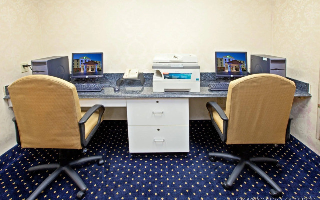 Holiday Inn Express Hotel & Suites Murray by IHG