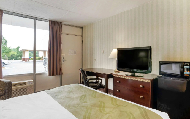 Quality Inn Fredericksburg near Historic Downtown