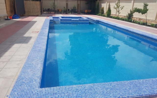 NUR Hotel & Resort