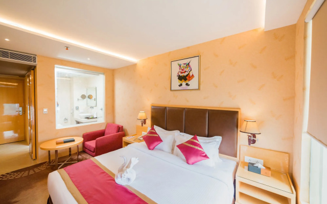 Hotel D'corbiz