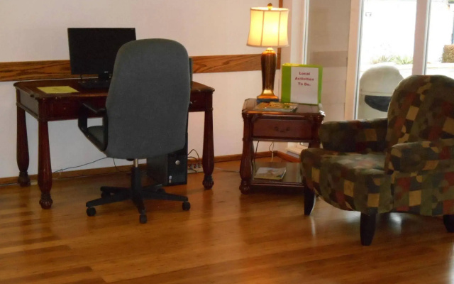 GuestHouse Inn & Suites Eugene / Springfield