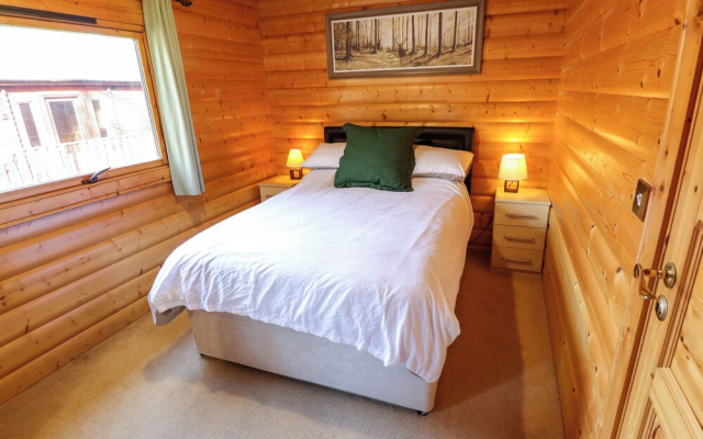 Forest Lodge