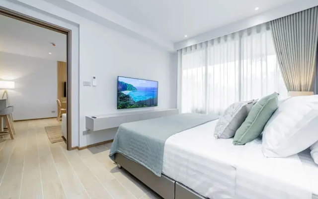 Beachside 2BR 200 m to BangTao beach