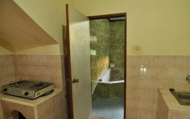 Redjon Guest House