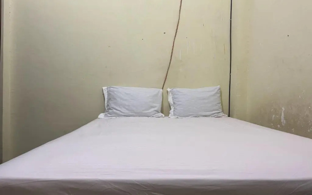 Hotel O Kost Biru