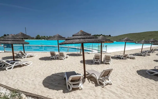 Luxury 2-bedroom sea View Apartment in Casares