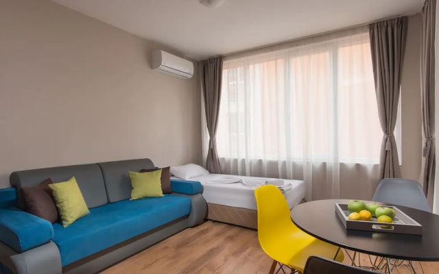 Marina Beach Apartments