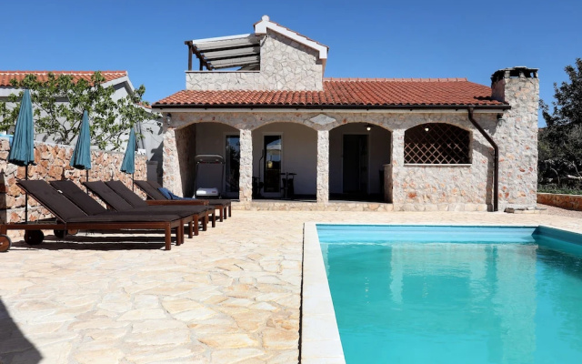 Vila SanAdrija