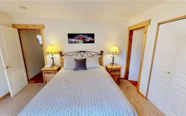 Arena Roja ~ 2279 - 4 Br Home