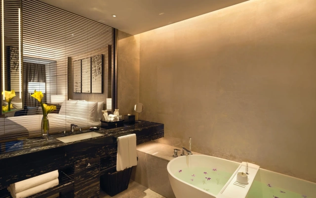 InterContinental Guangzhou Exhibition Center by IHG