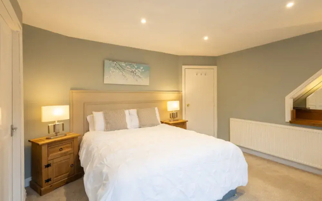 Host Stay The Coachman s House