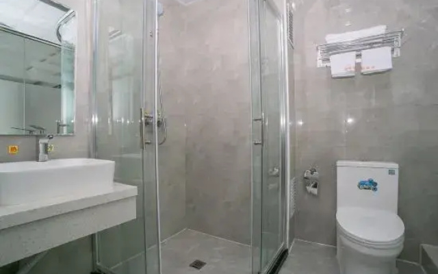 LHW Civil Aviation MHD Hotel (Lanzhou Zhongchuan Airport)