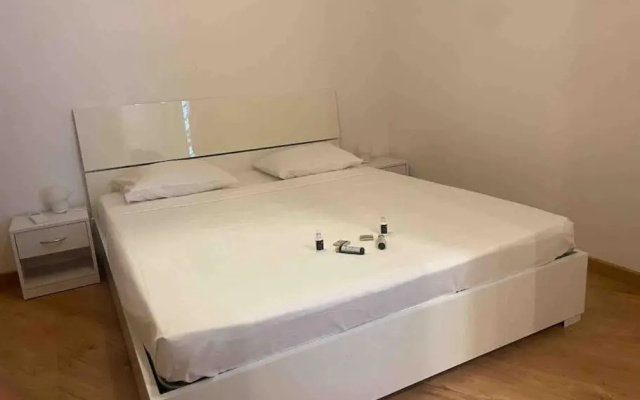 Appartamento con piscina e sauna Bissone