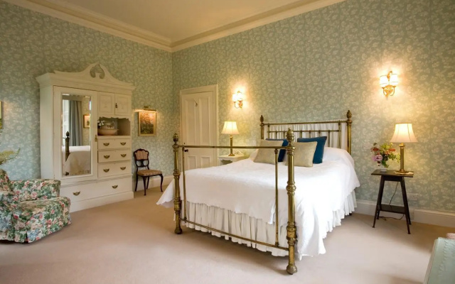 Mornington House