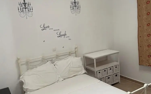 Rustic 1 Bd Stone Apt in Malonas Rodos