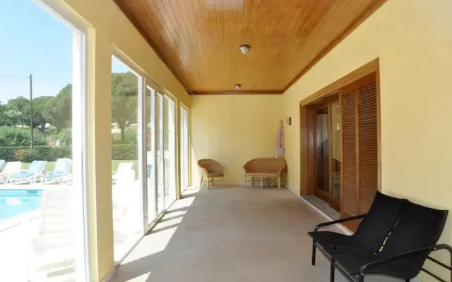 Villa in Vilamoura With Private Pool & BBQ