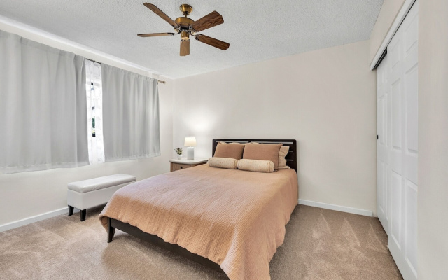 W Villas E104 2 Bedroom Condo