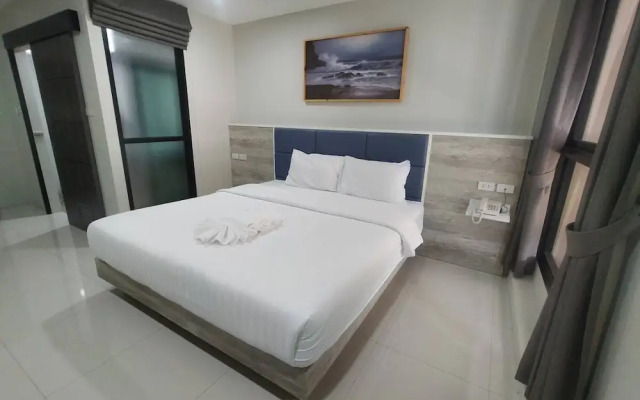 Sattahip 9 Boutique Hotel