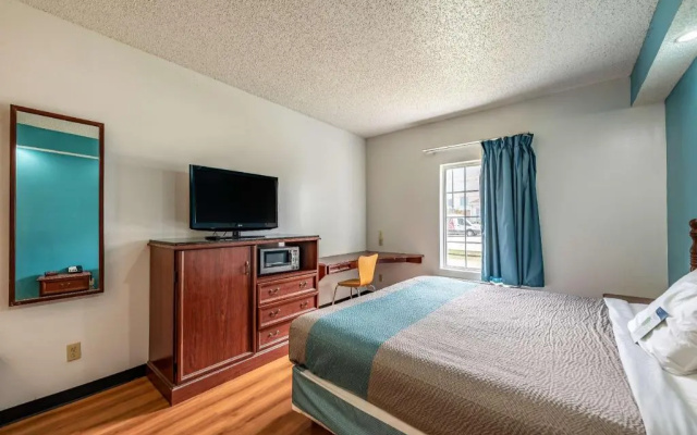 Motel 6 Shreveport, LA