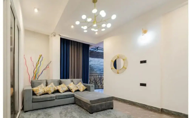 Fogy Ella Hotel