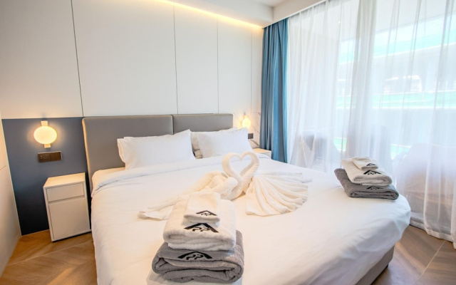 Beachfront 257 D One-bedroom Residence