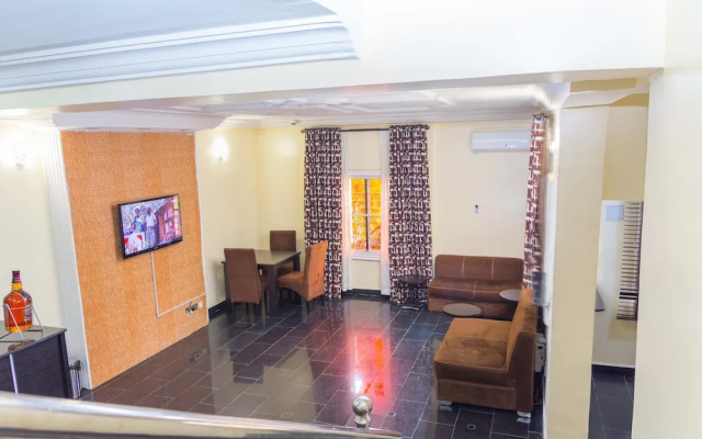 Lexrach suites