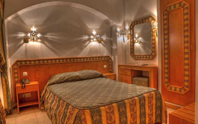Real Caparica Hotel
