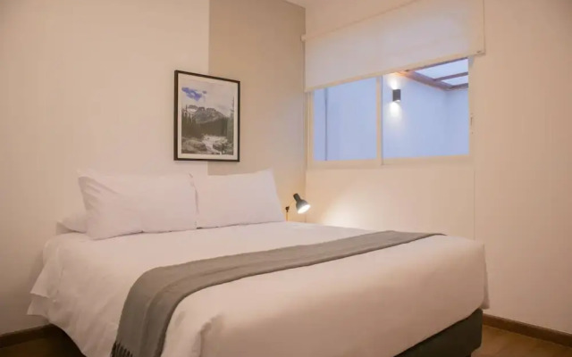 w Chic 2BR w Indoor Terrace in Miraflores