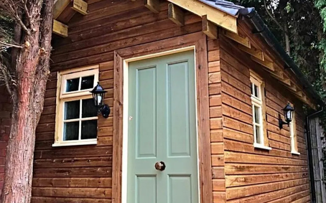 Holcombe House Aparthotel