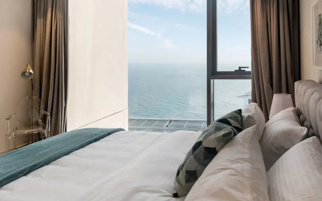 FAM Living - Bluewaters Island - Ain Dubai