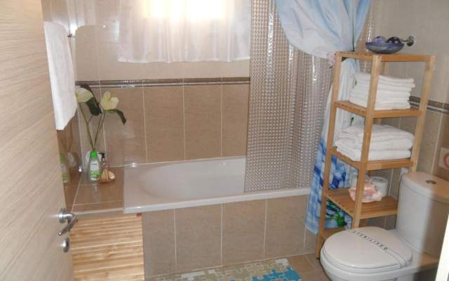Nissi Beach,Ground Floor Flat