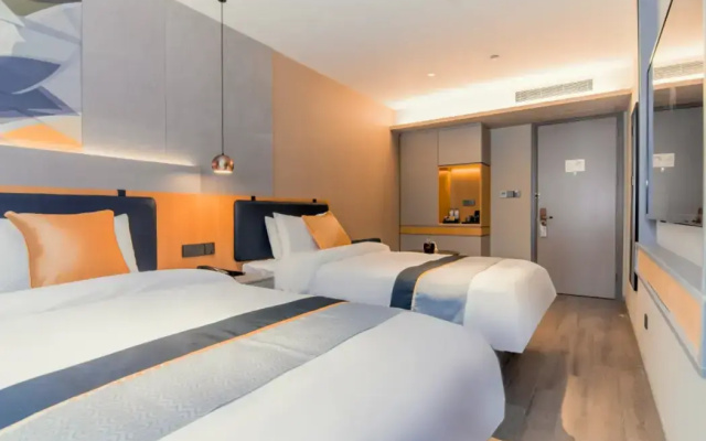 Home Inn Selected (Shanghai Expo Garden, Chengshan Road Metro Station)