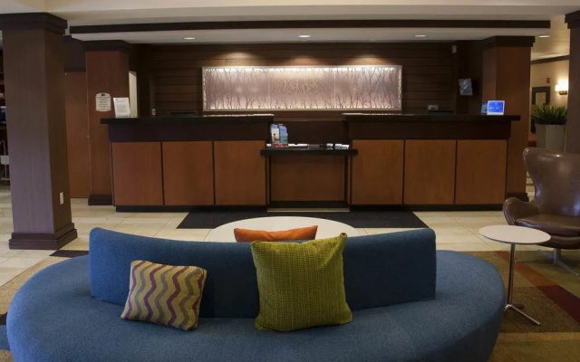 Fairfield Inn & Suites Bedford