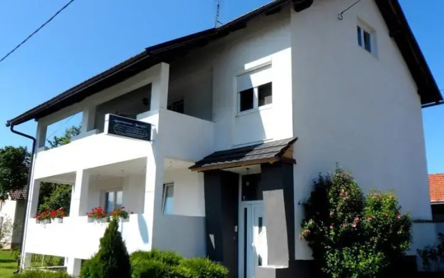 Apartments Jurašić