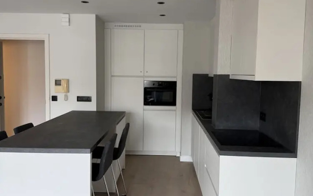 2 Bedrooms Familyfriendly Center Ostend