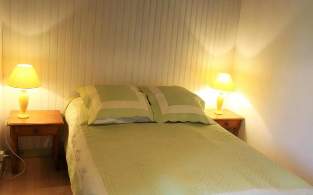 Gîte Saint-Avit-Sénieur, 4 pièces, 6 personnes - FR-1-616-104