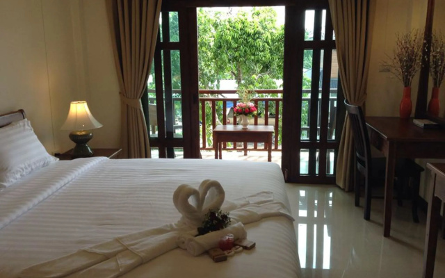 Oh Amphawa Boutique Resort