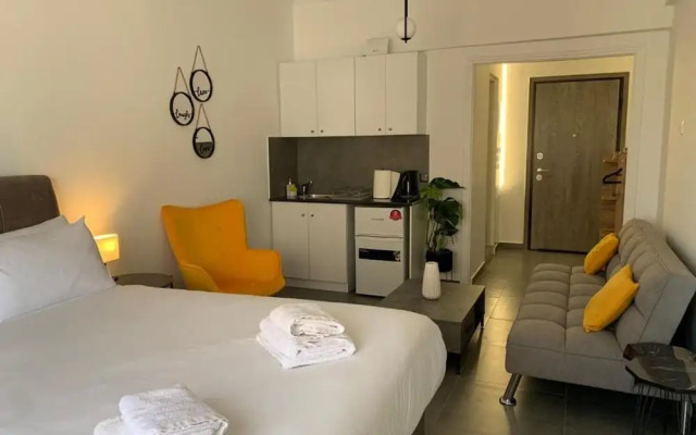 Urban Hermes Apartment