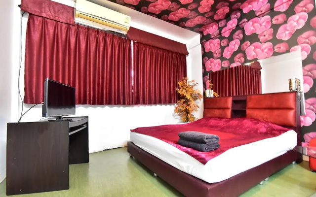 Maxwell Hotel