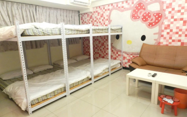 Feng Chia House
